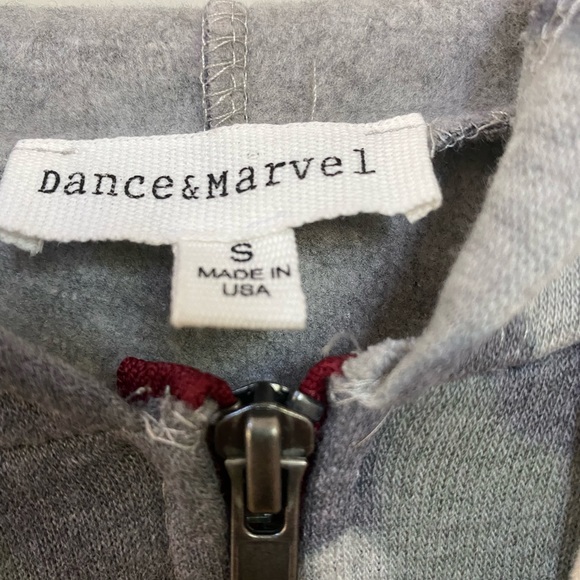 Dance & Marvel Full Zip Hoodie Jacket Camo Ombré Size Small - Picture 4 of 6